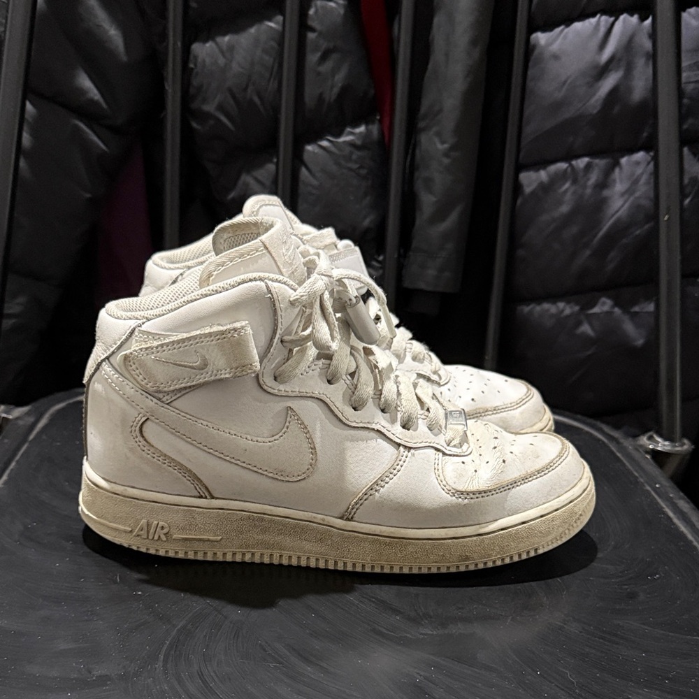 Nike Air Force 1 Mid